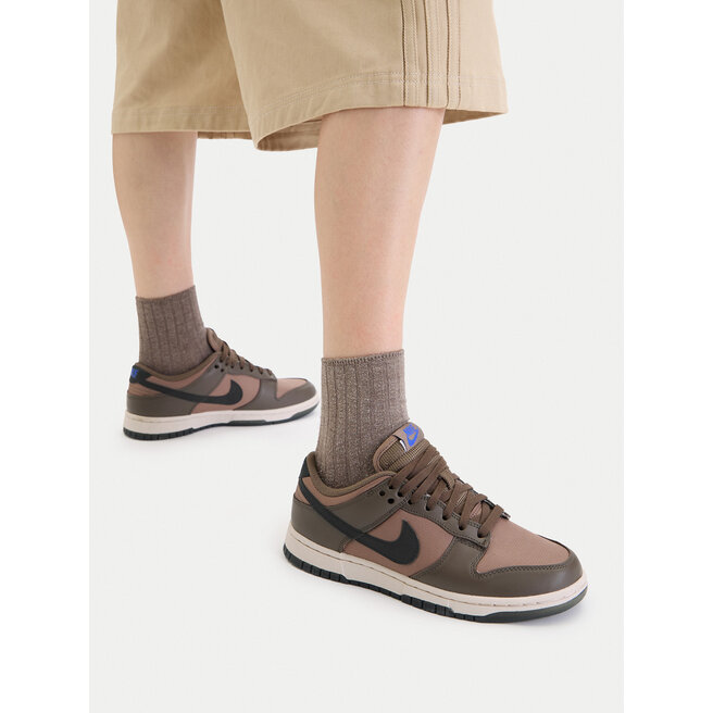 Sneakersy Nike Dunk Low FZ2552 001 Brązowy - kobiece