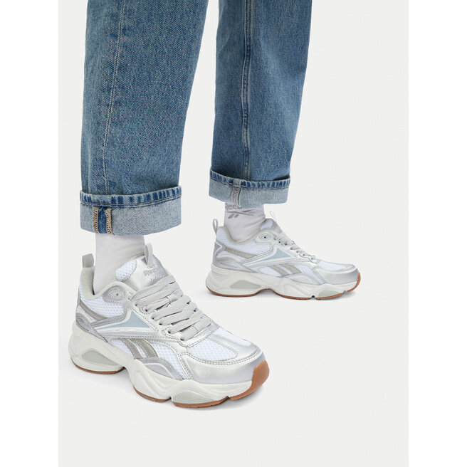 Sneakersy Reebok CHARGE AR30246WSSW Srebrny - kobiece