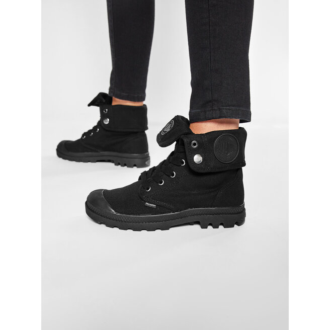 Trapery Palladium Baggy 92353060M Czarny - kobiece