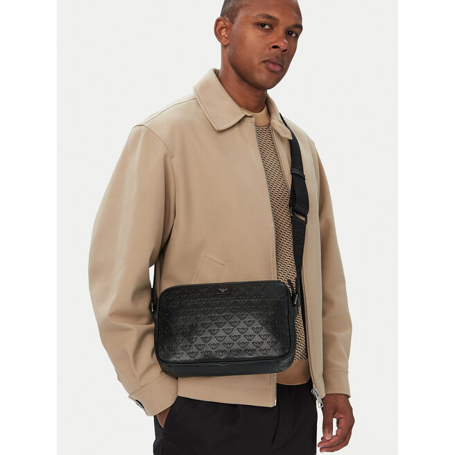 Saszetka Emporio Armani EM001682 AF14774 UC001 Czarny -