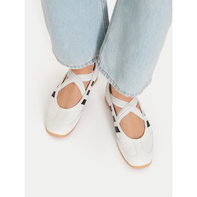 Baleriny adidas Barreda Mary Jane Shoes Junior JP6736 Biały -