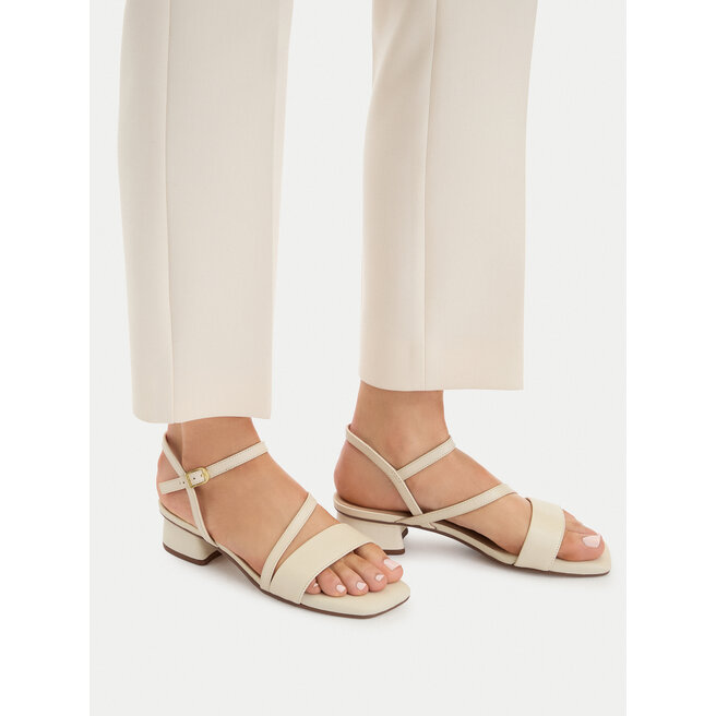 Sandały Clarks Serina35 Strap 26186118 Écru - kobiece