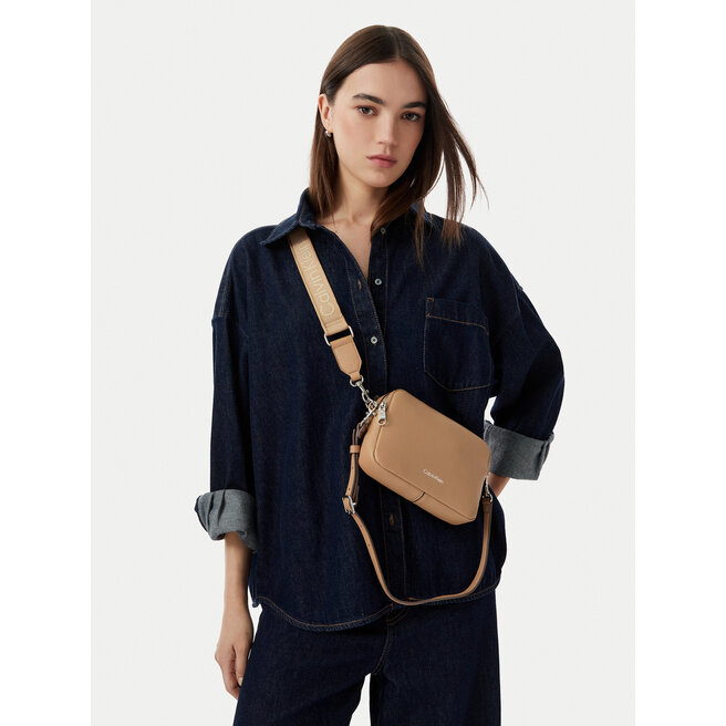 Torebka Calvin Klein Webbing 2X Strap Camera Bag LV04F3656G Beżowy -