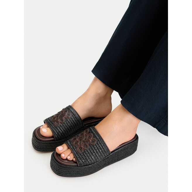 Klapki Nine West EO-259-8201 Czarny -
