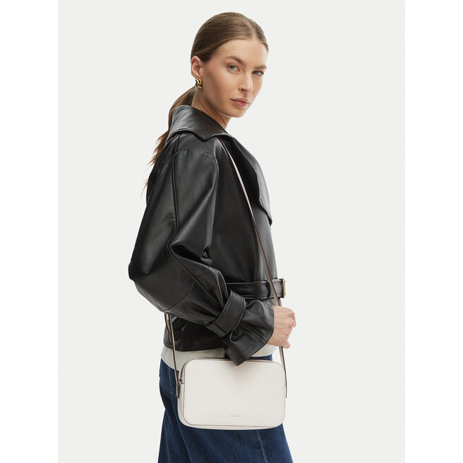 Torebka Calvin Klein Foil Logo Elongated Camera Bag LV04F3276G Biały -
