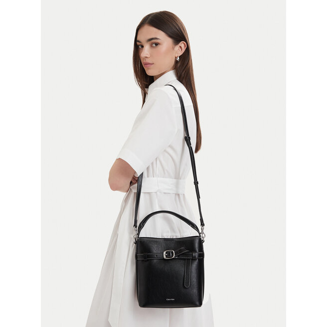Torebka Calvin Klein Buckle Mini Bucket Crossbody LV04F3550G Czarny -