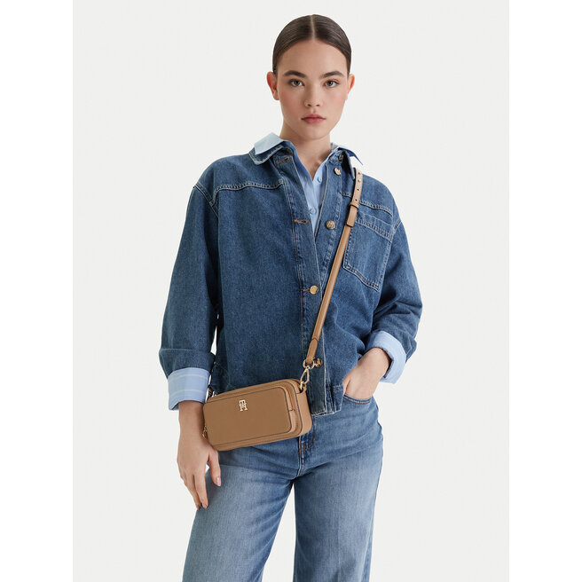 Torebka Tommy Hilfiger Th Daily Camera Bag AW0AW18377 Brązowy -