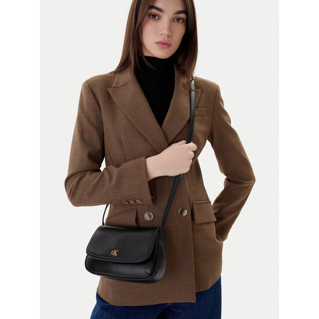 Torebka Calvin Klein Ck Flap Camera Bag LV04F3421G Czarny -